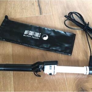 Women's 1" Curling Iron in Black and White with Travel Pouch